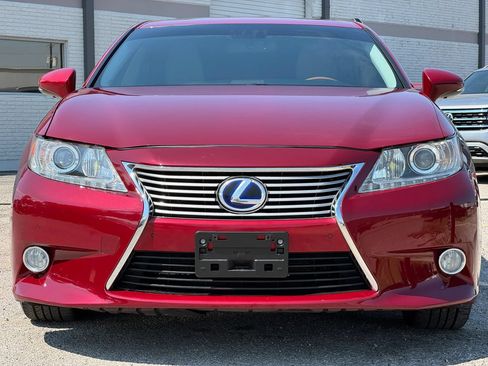 Used 2013 Lexus ES 300h w/ Premium Pkg FWD image 11