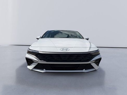New 2026 Hyundai Elantra SE FWD image 8