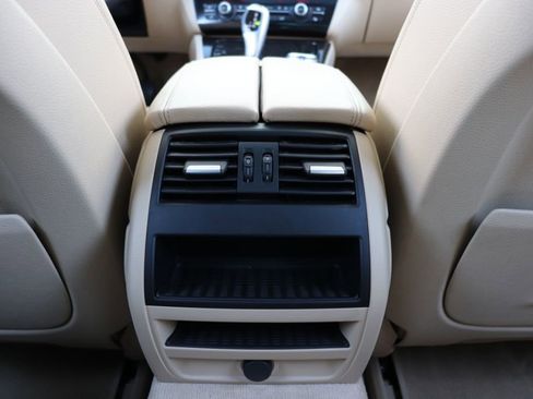 Used 2015 BMW 528i Sedan image 66