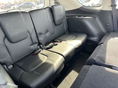 Used 2024 Nissan Armada SL AWD/4WD image 10