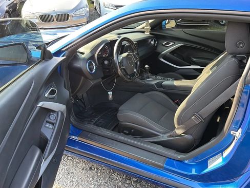 Used 2018 Chevrolet Camaro LS RWD image 23