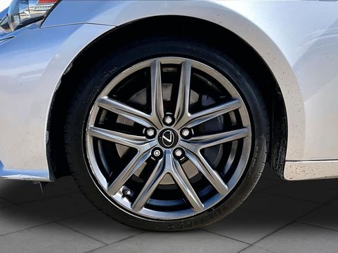 Used 2016 Lexus IS 350 RWD image 11