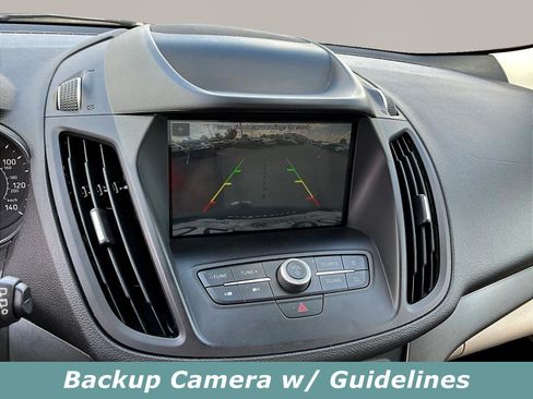 Used 2019 Ford Escape SE FWD image 14