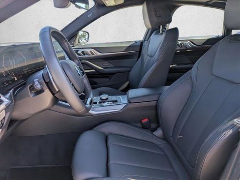 Used 2025 BMW 430i xDrive w/ Premium Package image 11