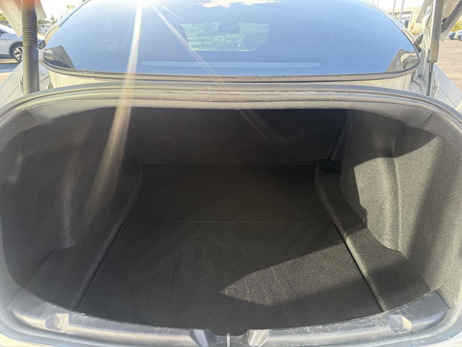 Used 2021 Tesla Model 3 Long Range AWD/4WD image 17