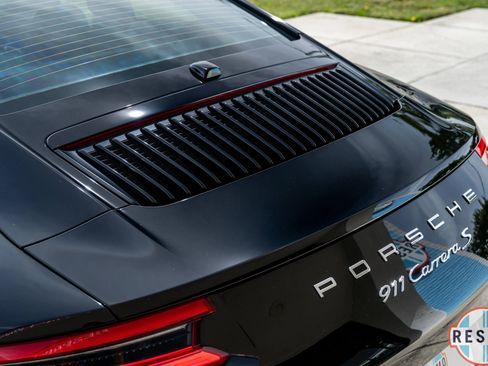 Used 2017 Porsche 911 Carrera S RWD image 14