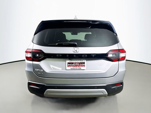 Used 2024 Honda Pilot EX-L image 6