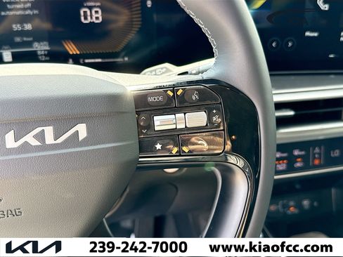 New 2026 Kia Sorento S image 36