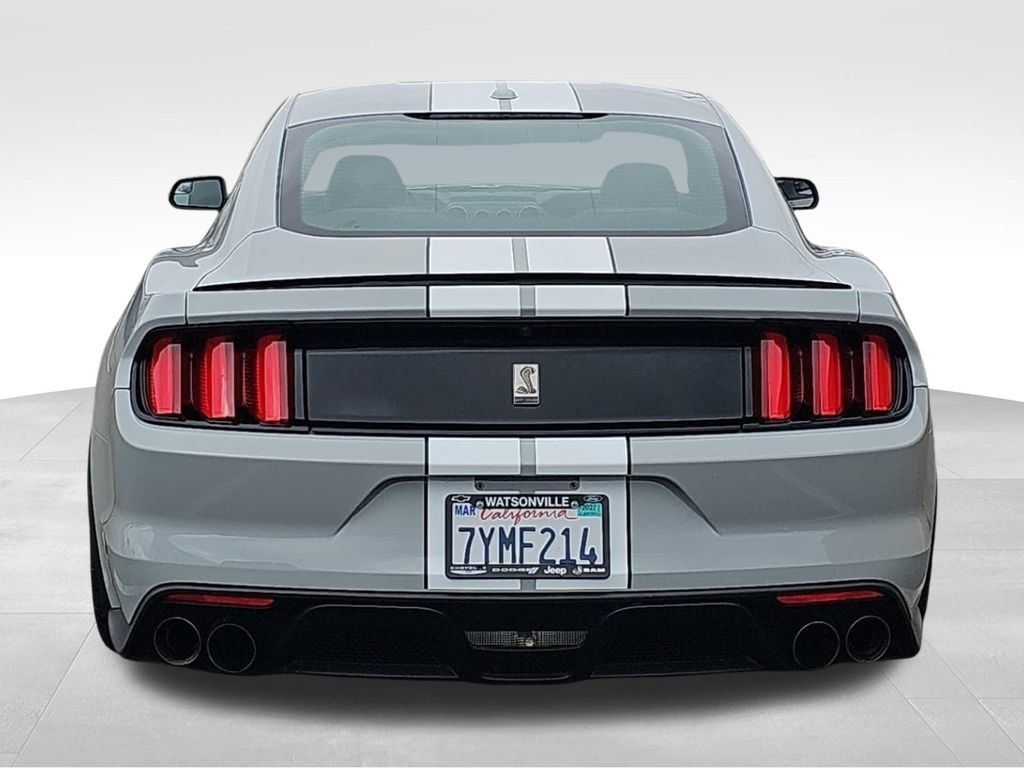 Used 2016 Ford Mustang Shelby GT350 RWD image 4