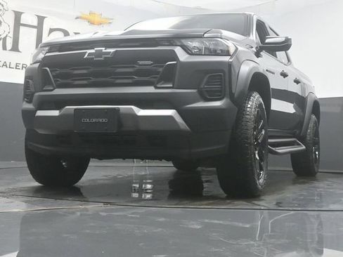 Used 2024 Chevrolet Colorado Trail Boss w/ Advanced Trailering Package image 4