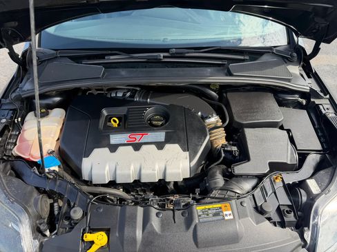 Used 2014 Ford Focus ST w/ Equipment Group 202A FWD image 38