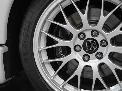 Used 1998 Dodge Viper GTS image 16