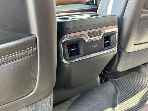 Used 2023 GMC Sierra 1500 Denali Ultimate image 17
