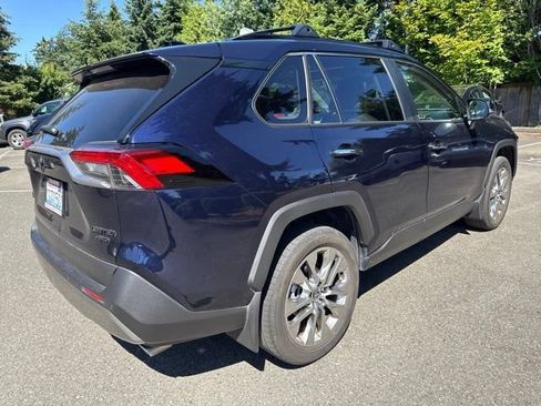Used 2023 Toyota RAV4 Limited AWD/4WD image 5