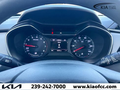 Used 2021 Chevrolet TrailBlazer LT w/ Sun and Liftgate Package image 38