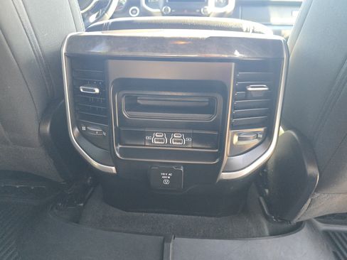 Used 2021 RAM 1500 Big Horn AWD/4WD image 18