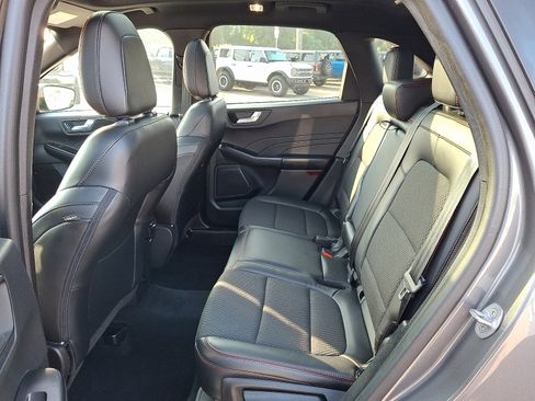 Certified 2023 Ford Escape ST-Line w/ Tech Pack #1 AWD/4WD image 10