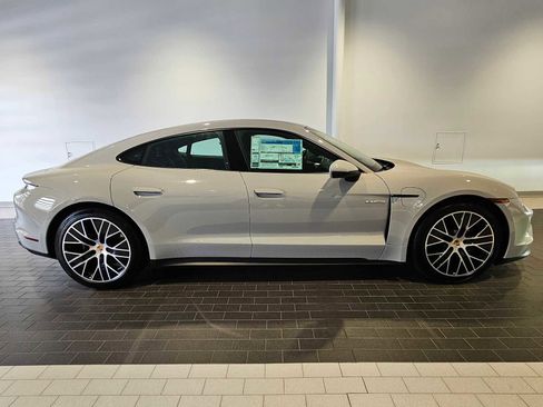 New 2025 Porsche Taycan image 8