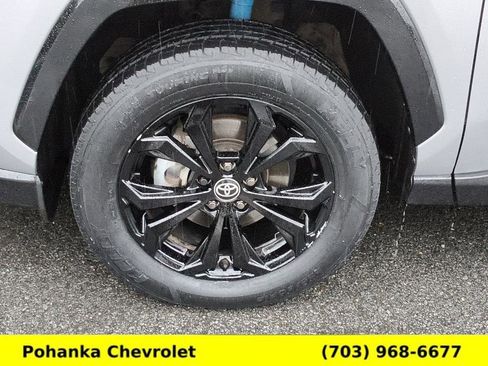Used 2022 Toyota RAV4 XSE w/ XSE Grade Weather Package AWD/4WD image 29
