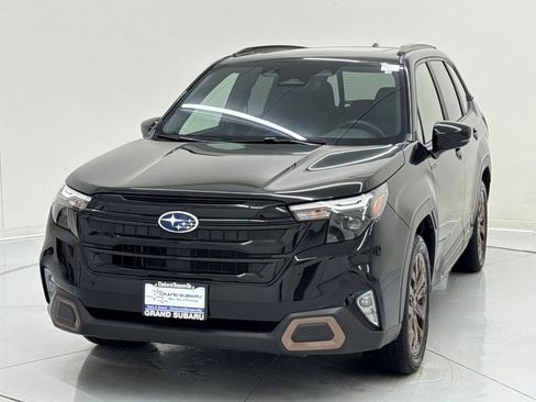 Used 2025 Subaru Forester Sport image 1