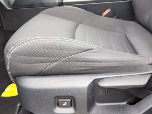 Used 2024 Toyota Tacoma TRD Off-Road image 22