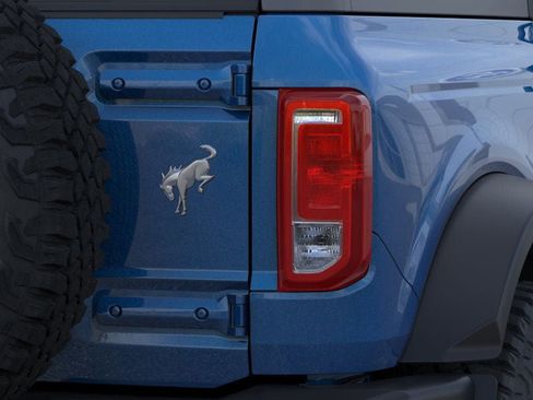 New 2025 Ford Bronco 2-Door w/ Sasquatch Package image 23