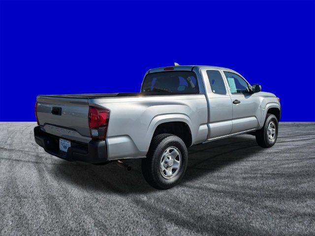 Used 2023 Toyota Tacoma SR RWD image 4