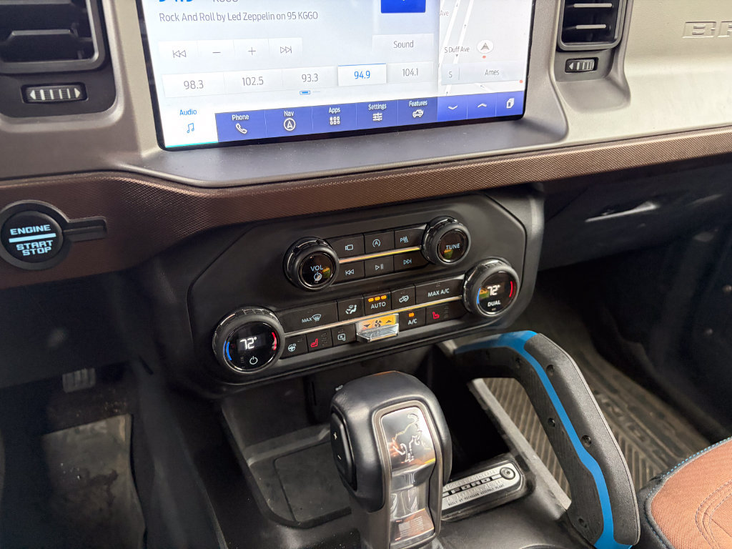 Used 2021 Ford Bronco Outer Banks AWD/4WD image 19
