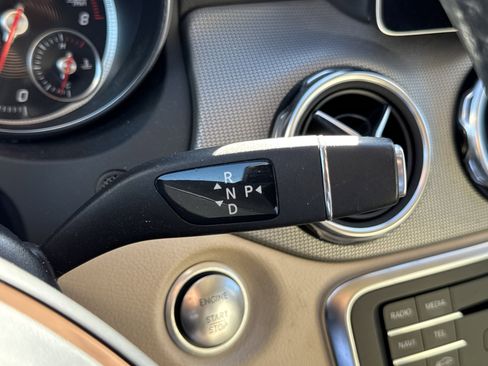 Used 2018 Mercedes-Benz GLA 250 image 17