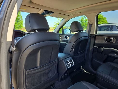 Certified 2023 Kia Sorento X-Line EX AWD/4WD image 17