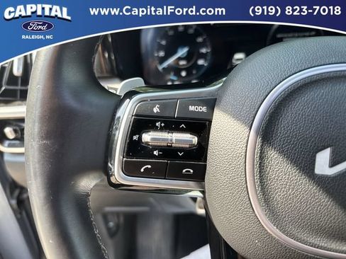 Used 2023 Kia Sorento SX Prestige AWD/4WD image 23