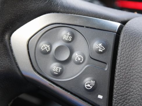 Used 2019 Chevrolet Suburban Premier w/ Premier Plus Edition image 31