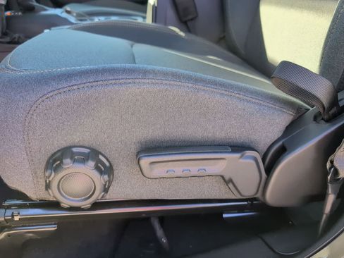 Certified 2026 Jeep Wrangler Sport image 29