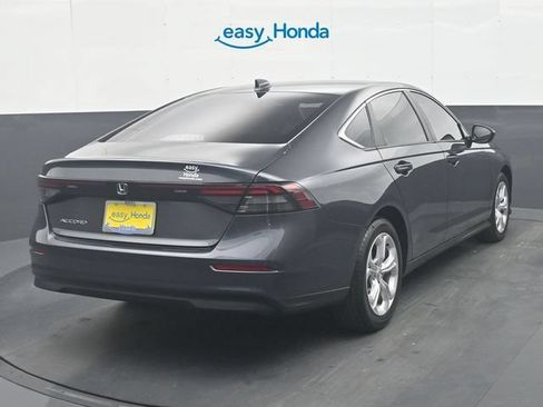 Used 2025 Honda Accord LX image 7