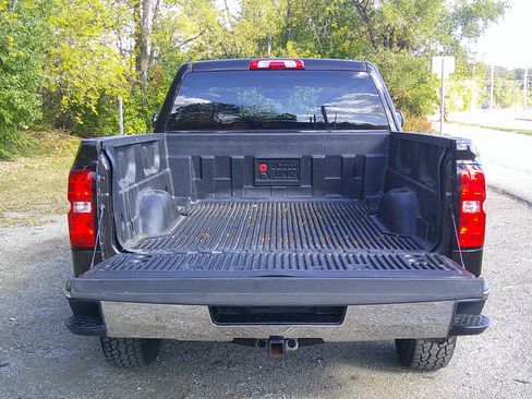 Used 2018 Chevrolet Silverado 1500 LT image 11