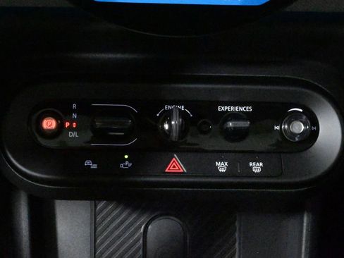 Used 2025 MINI Cooper S image 25