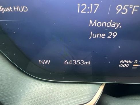 Used 2025 Buick Envision Sport Touring AWD/4WD image 32