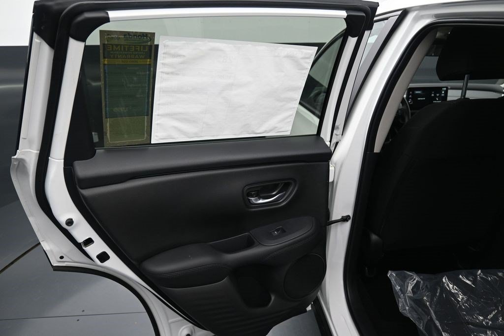 Used 2026 Honda HR-V LX image 15