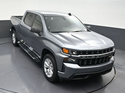 Used 2022 Chevrolet Silverado 1500 Custom RWD image 24