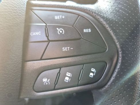 Used 2023 Dodge Durango GT AWD/4WD image 28