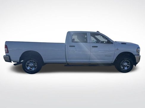 Used 2022 RAM 3500 Tradesman AWD/4WD image 8