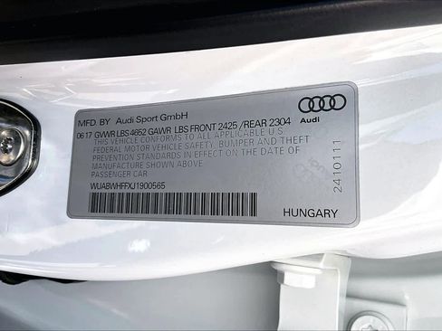 Used 2018 Audi RS 3 w/ Dynamic Plus Package image 33