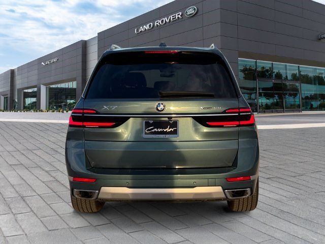 Used 2026 BMW X7 xDrive40i AWD/4WD image 4