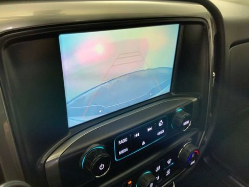 Used 2018 Chevrolet Silverado 1500 LT w/ All Star Edition AWD/4WD image 30