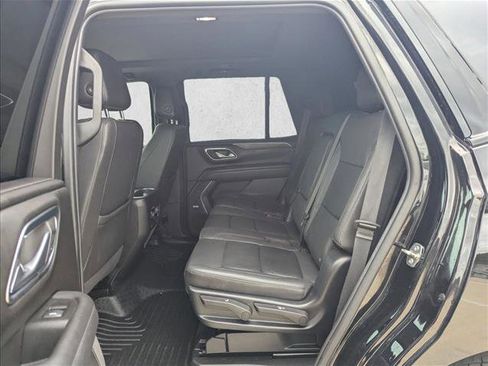 Used 2023 Chevrolet Tahoe Z71 w/ Luxury Package AWD/4WD image 18