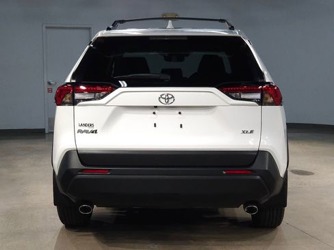 Used 2024 Toyota RAV4 XLE image 6