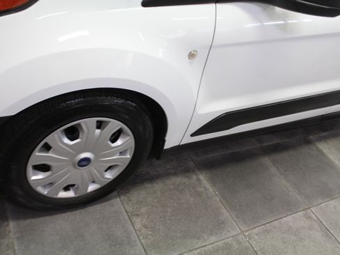 Used 2023 Ford Transit Connect XL image 32