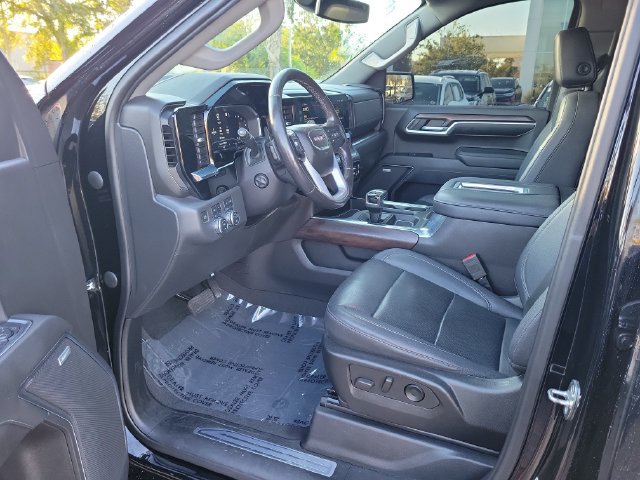 Used 2022 GMC Sierra 1500 SLT w/ SLT Premium Plus Package AWD/4WD image 17