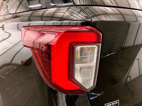 Used 2022 Ford Explorer ST w/ ST Street Pack AWD/4WD image 29