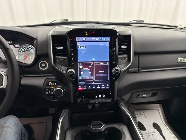 Used 2025 RAM 1500 Big Horn AWD/4WD image 17